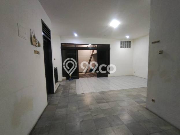 Ruko Disewakan Lokasi Lengkong Bandung Harga Spesial! Ruko Disewakan Lokasi Lengkong Bandung Harga Spesial!
