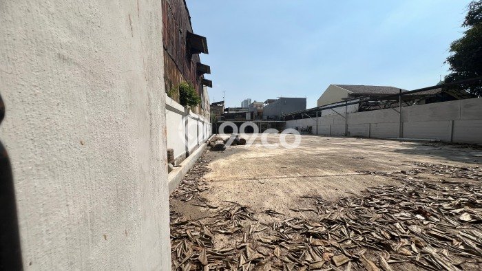 Dijual Tanah di Sawah Besar Jakarta Pusat Luas 599m2 SHM Dijual Tanah di Sawah Besar Jakarta Pusat Luas 599m2 SHM