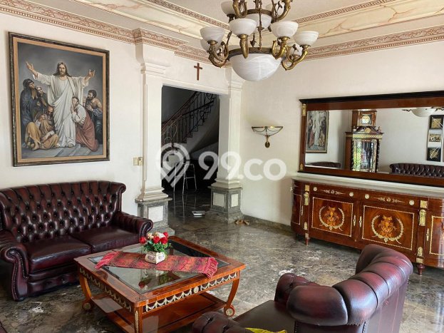 Rumah Luxury Modern Tanpa Renovasi di Ancol Jakarta Utara Rumah Luxury Modern Tanpa Renovasi di Ancol Jakarta Utara
