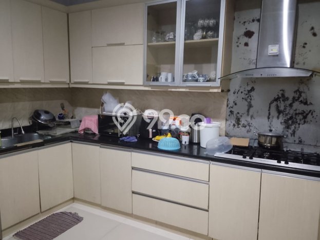 Dijual Rumah Murah di Jatinegara Jakarta Timur Harga Rp 3,5 Juta LT 216m2 Dijual Rumah Murah di Jatinegara Jakarta Timur Harga Rp 3,5 Juta LT 216m2