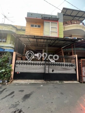 For Sale Hunian Rumah Terawat 5 KT di Sunter, Jakarta Utara For Sale Hunian Rumah Terawat 5 KT di Sunter, Jakarta Utara