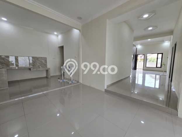 Jual Rumah Favorit Siap Huni LB 180m2 di Semarang Utara, Semarang Jual Rumah Favorit Siap Huni LB 180m2 di Semarang Utara, Semarang