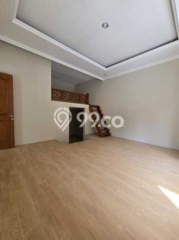Hunian Mewah Dijual LT 375m2 di Banyumanik, Semarang Hunian Mewah Dijual LT 375m2 di Banyumanik, Semarang