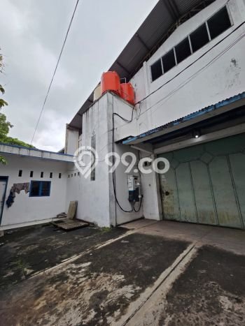 Unit Gudang Paling Strategis di Ngaliyan Semarang dengan LB 460m2 Unit Gudang Paling Strategis di Ngaliyan Semarang dengan LB 460m2