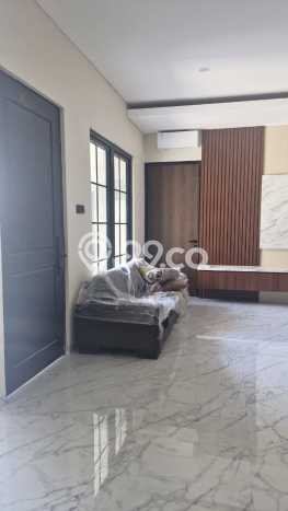 Dijual Rumah Premium dengan Fasilitas Sekitar Komplit di Semarang Timur, Semarang Dijual Rumah Premium dengan Fasilitas Sekitar Komplit di Semarang Timur, Semarang