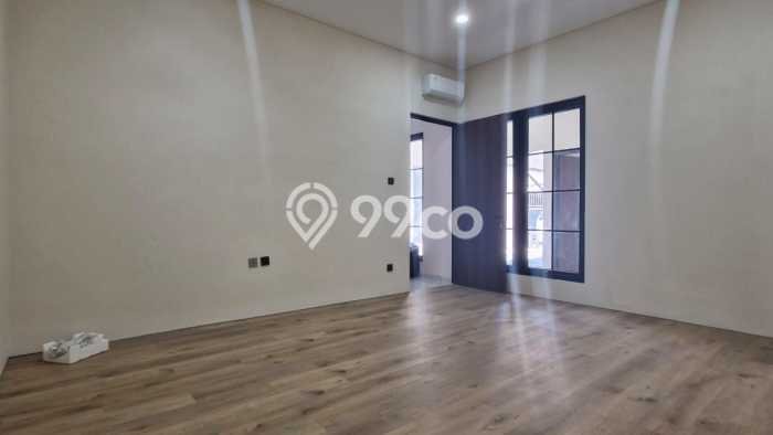 Dijual Rumah Premium dengan Fasilitas Sekitar Komplit di Semarang Timur, Semarang Dijual Rumah Premium dengan Fasilitas Sekitar Komplit di Semarang Timur, Semarang