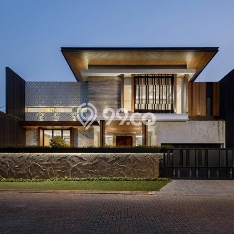 Rumah Mewah LB 900m2 Siap Huni Desain Elegan di BSB City, Semarang Rumah Mewah LB 900m2 Siap Huni Desain Elegan di BSB City, Semarang