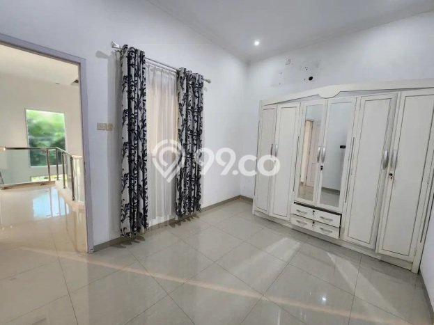 Rumah Modern Cantik 5 KT Siap Huni di Semarang Barat Rumah Modern Cantik 5 KT Siap Huni di Semarang Barat