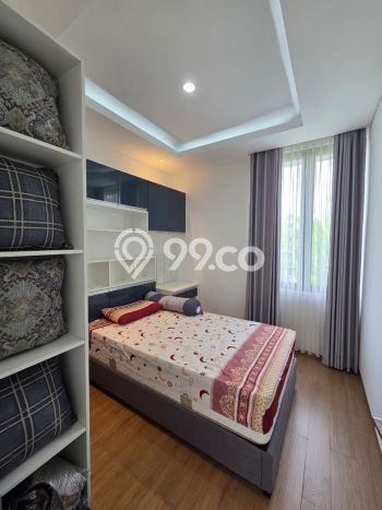 Rumah Mewah LB 160m2 Siap Pakai Desain Elegan di BSB City, Semarang Rumah Mewah LB 160m2 Siap Pakai Desain Elegan di BSB City, Semarang