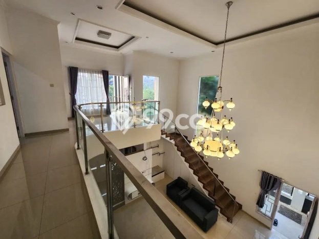 Rumah Modern Cantik 5 KT Siap Huni di Semarang Barat Rumah Modern Cantik 5 KT Siap Huni di Semarang Barat