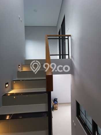 Rumah Modern Minimalis 3 Kamar Bisa Langsung Pindah di Ciledug Rumah Modern Minimalis 3 Kamar Bisa Langsung Pindah di Ciledug