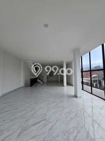 Untuk Dijual! Ruko di Rawamangun Jakarta Timur LT 180m2 / LB 280m2 Kawasan Bisnis Untuk Dijual! Ruko di Rawamangun Jakarta Timur LT 180m2 / LB 280m2 Kawasan Bisnis