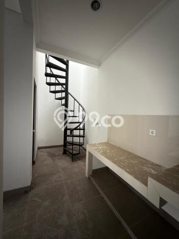 Rumah Kontrakan Jakarta Utara LT 200m2 LB 260m2 Area Pantai Indah Kapuk Rumah Kontrakan Jakarta Utara LT 200m2 LB 260m2 Area Pantai Indah Kapuk
