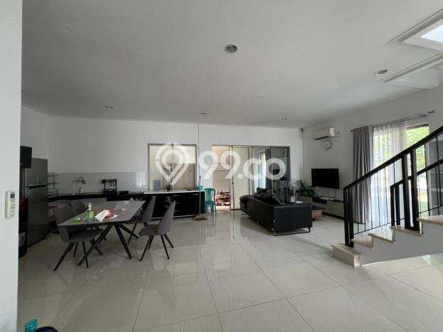 Rumah Elit Modern Tanpa Renovasi di Pantai Indah Kapuk Jakarta Utara Rumah Elit Modern Tanpa Renovasi di Pantai Indah Kapuk Jakarta Utara