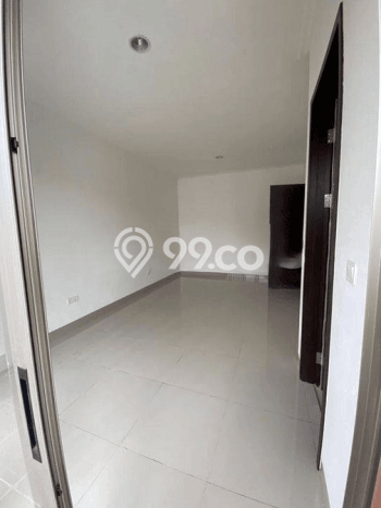 Disewakan! Rumah 3 Kamar Tidur &
3 Kamar Mandi di Pantai Indah Kapuk, Jakarta Utara Disewakan! Rumah 3 Kamar Tidur &
3 Kamar Mandi di Pantai Indah Kapuk, Jakarta Utara