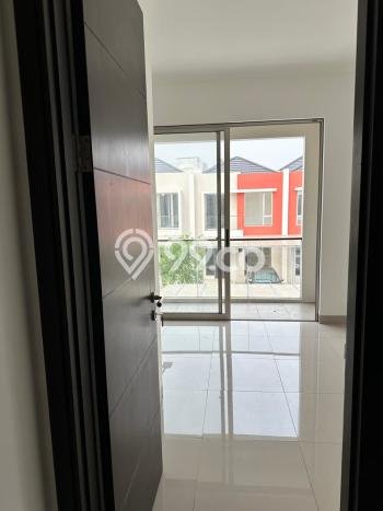 Dijual Rumah Mewah Megah Dengan View Eksklusif di Pantai Indah Kapuk, Jakarta Utara Dijual Rumah Mewah Megah Dengan View Eksklusif di Pantai Indah Kapuk, Jakarta Utara