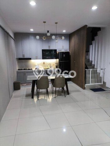 Rumah sewa siap huni 2 KT di Pantai Indah Kapuk, Jakarta Utara Rumah sewa siap huni 2 KT di Pantai Indah Kapuk, Jakarta Utara