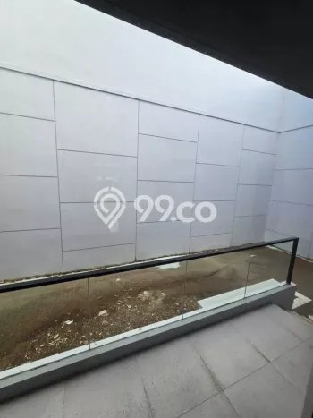 Ready to Use! Luxury House LT 300m2 Desain Modern di Pantai Indah Kapuk Ready to Use! Luxury House LT 300m2 Desain Modern di Pantai Indah Kapuk