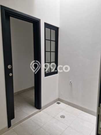 For Sale Hunian Rumah Terawat 3 KT di Pantai Indah Kapuk, Jakarta Utara For Sale Hunian Rumah Terawat 3 KT di Pantai Indah Kapuk, Jakarta Utara