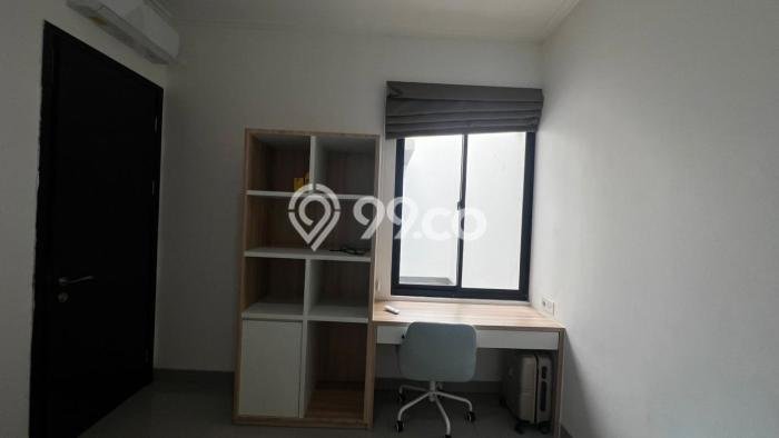Rumah sewa siap pakai 3 KT di Pantai Indah Kapuk, Jakarta Utara Rumah sewa siap pakai 3 KT di Pantai Indah Kapuk, Jakarta Utara