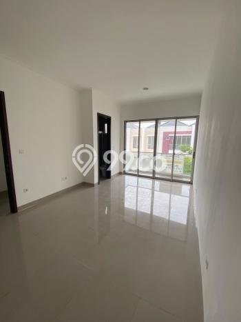 Disewakan! Rumah 3 Kamar Tidur &
3 Kamar Mandi di Pantai Indah Kapuk, Jakarta Utara Disewakan! Rumah 3 Kamar Tidur &
3 Kamar Mandi di Pantai Indah Kapuk, Jakarta Utara