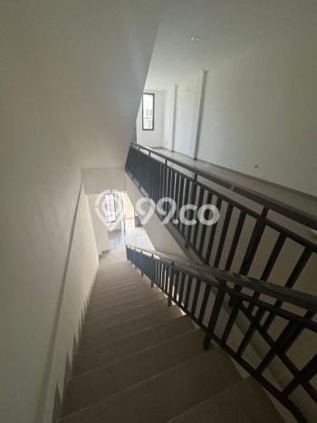 Ruko Dijual di Prime Area Jakarta Utara Luas 210m2 Ruko Dijual di Prime Area Jakarta Utara Luas 210m2