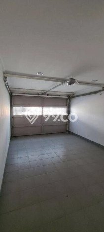 Disewakan! Rumah 3 Kamar Tidur &
3 Kamar Mandi di Pantai Indah Kapuk, Jakarta Utara Disewakan! Rumah 3 Kamar Tidur &
3 Kamar Mandi di Pantai Indah Kapuk, Jakarta Utara