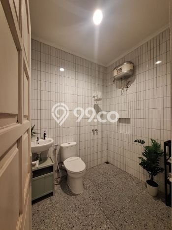 Dijual Rumah Premium dengan Fasilitas Sekitar Komplit di Cinere, Depok Dijual Rumah Premium dengan Fasilitas Sekitar Komplit di Cinere, Depok