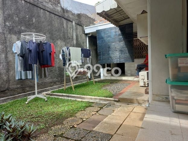 Hunian Eksklusif Siap Huni LT 300m2 di Cinere, Depok Hunian Eksklusif Siap Huni LT 300m2 di Cinere, Depok