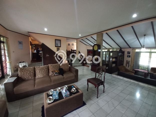 Siap Huni Hunian Elit 5 Kamar di Cinere Dekat ke Mana Pun Siap Huni Hunian Elit 5 Kamar di Cinere Dekat ke Mana Pun