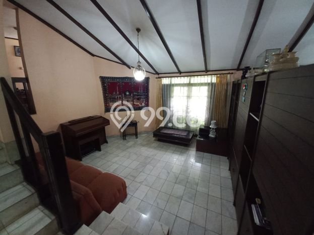 Siap Huni Hunian Elit 5 Kamar di Cinere Dekat ke Mana Pun Siap Huni Hunian Elit 5 Kamar di Cinere Dekat ke Mana Pun