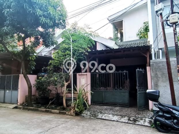 Hunian Mewah Dijual LT 234m2 di Cinere, Depok Hunian Mewah Dijual LT 234m2 di Cinere, Depok