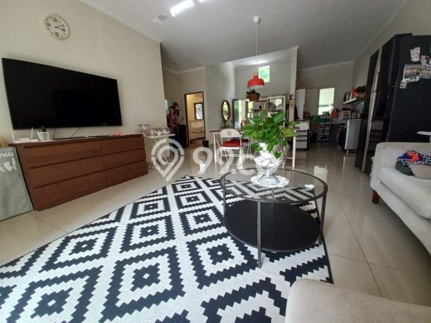 Rumah Strategis Modern Lb 100m2 di Limo, Depok Rumah Strategis Modern Lb 100m2 di Limo, Depok