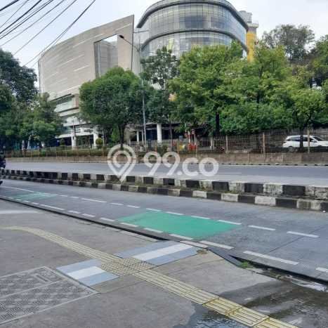 Ruko Dijual di Jakarta Selatan LT 81m2 & LB 300m2 Lokasi Terbaik! Ruko Dijual di Jakarta Selatan LT 81m2 & LB 300m2 Lokasi Terbaik!