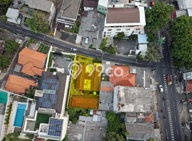 Dijual Rumah Premium dengan Fasilitas Sekitar Lengkap di Kebayoran Lama, Jakarta Selatan Dijual Rumah Premium dengan Fasilitas Sekitar Lengkap di Kebayoran Lama, Jakarta Selatan