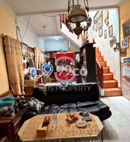 Dijual Rumah 7 Kamar Lokasi Strategis Bagus dan Strategis di Antapani Dijual Rumah 7 Kamar Lokasi Strategis Bagus dan Strategis di Antapani