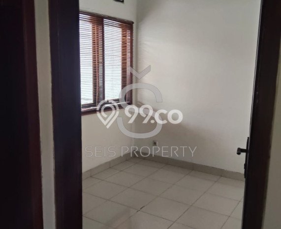 Dijual Cepat Rumah Bagus Siap Huni LB 178m2 di Margahayu, Bandung Dijual Cepat Rumah Bagus Siap Huni LB 178m2 di Margahayu, Bandung
