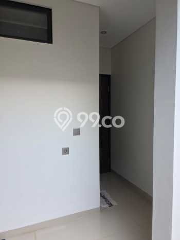For Sale! Luxury House LT 200m2 Desain Elegan di Setiabudi For Sale! Luxury House LT 200m2 Desain Elegan di Setiabudi