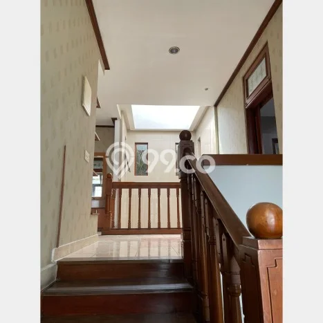 Disewakan Hunian Konsep Minimalis di Kebayoran Baru Jakarta Selatan dengan 6 KT Disewakan Hunian Konsep Minimalis di Kebayoran Baru Jakarta Selatan dengan 6 KT