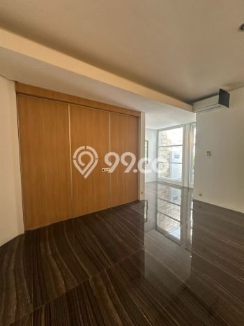 Rumah sewa siap pakai 4 KT di Pondok Indah, Jakarta Selatan Rumah sewa siap pakai 4 KT di Pondok Indah, Jakarta Selatan