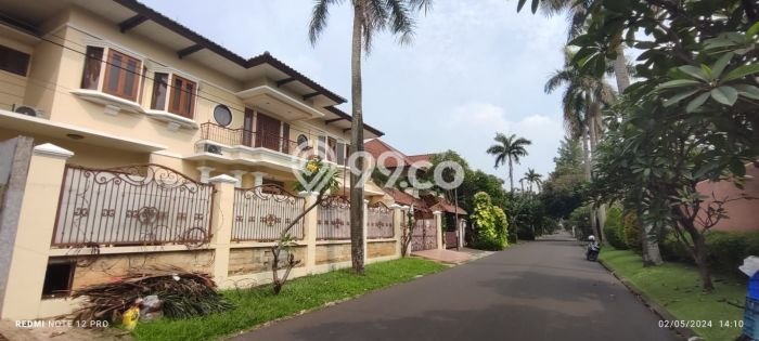Jarang Ada! Rumah Sewa 6 Kamar Nyaman Siap Huni Pondok Indah Jarang Ada! Rumah Sewa 6 Kamar Nyaman Siap Huni Pondok Indah
