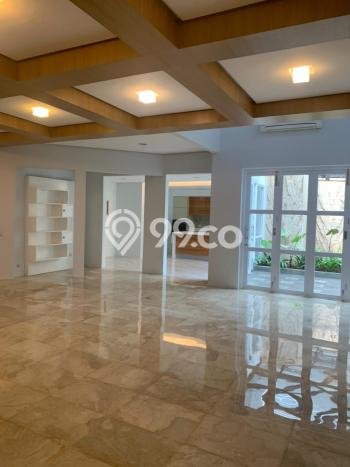 Hunian Modern dengan LT 460m2 & LB 760m2 Dikontrakkan di Pondok Indah Hunian Modern dengan LT 460m2 & LB 760m2 Dikontrakkan di Pondok Indah