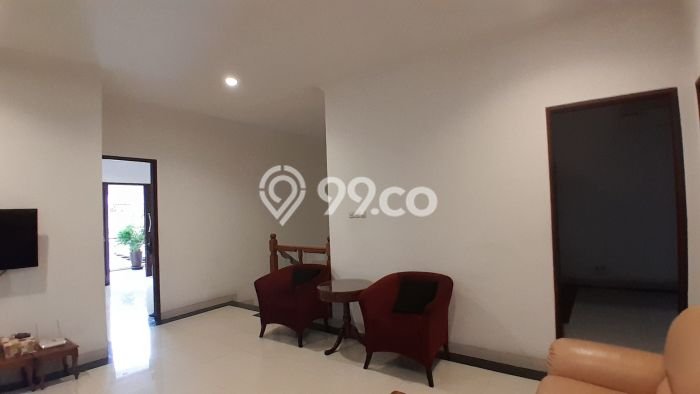 Jual Rumah Luas Elegan Dengan View Cantik di Pondok Indah, Jakarta Selatan Jual Rumah Luas Elegan Dengan View Cantik di Pondok Indah, Jakarta Selatan