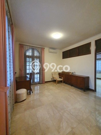 Rumah Mewah LB 400m2 Siap Pakai Desain Elegan di Pondok Indah, Jakarta Selatan Rumah Mewah LB 400m2 Siap Pakai Desain Elegan di Pondok Indah, Jakarta Selatan