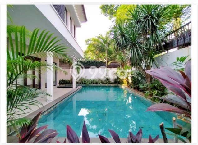Rumah Bagus Disewakan di Kemang, Jakarta Selatan LT 668m2, LB 800m2 Rumah Bagus Disewakan di Kemang, Jakarta Selatan LT 668m2, LB 800m2