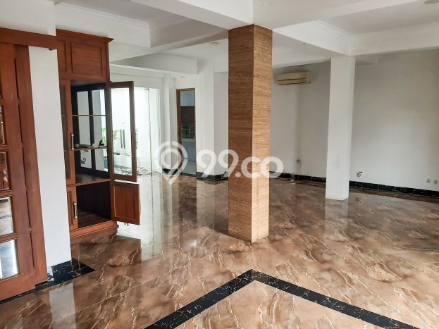 Disewakan! Rumah 4 Kamar Tidur &
4 Kamar Mandi di Pondok Indah, Jakarta Selatan Disewakan! Rumah 4 Kamar Tidur &
4 Kamar Mandi di Pondok Indah, Jakarta Selatan
