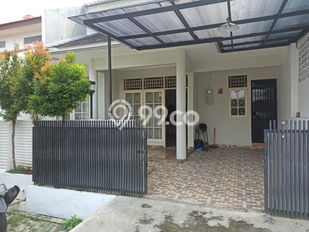 For Sale Hunian Rumah Terawat 2 KT di Sektor 9-Bintaro, Tangerang Selatan For Sale Hunian Rumah Terawat 2 KT di Sektor 9-Bintaro, Tangerang Selatan