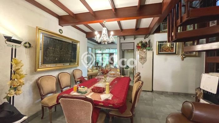 Rumah Luxury Modern Tanpa Renovasi di Lebak Bulus Jakarta Selatan Rumah Luxury Modern Tanpa Renovasi di Lebak Bulus Jakarta Selatan