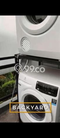 Ready to Use! Luxury House LT 103m2 Desain Modern di Lebak Bulus Ready to Use! Luxury House LT 103m2 Desain Modern di Lebak Bulus