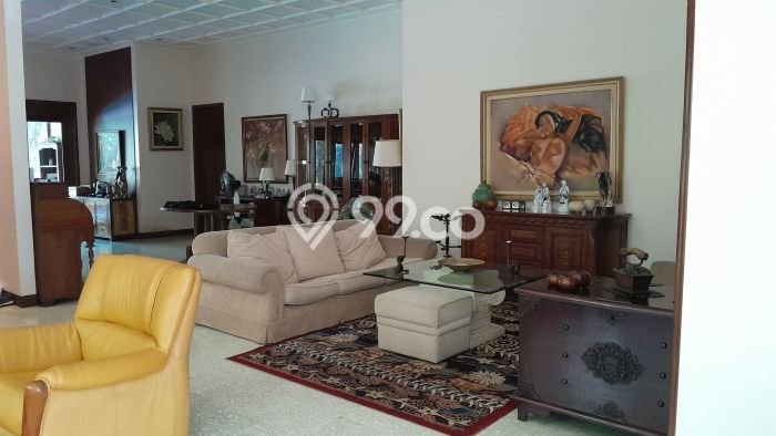 Rumah Elit Modern Tanpa Renovasi di Cireundeu Tangerang Rumah Elit Modern Tanpa Renovasi di Cireundeu Tangerang